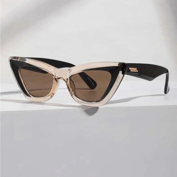 Tinted Lens Fashion Glasses - Picture 2 of 4